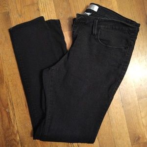 Black skinny jeans
